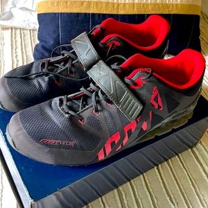 Inov8 men’s size 11.5 NEW never worn